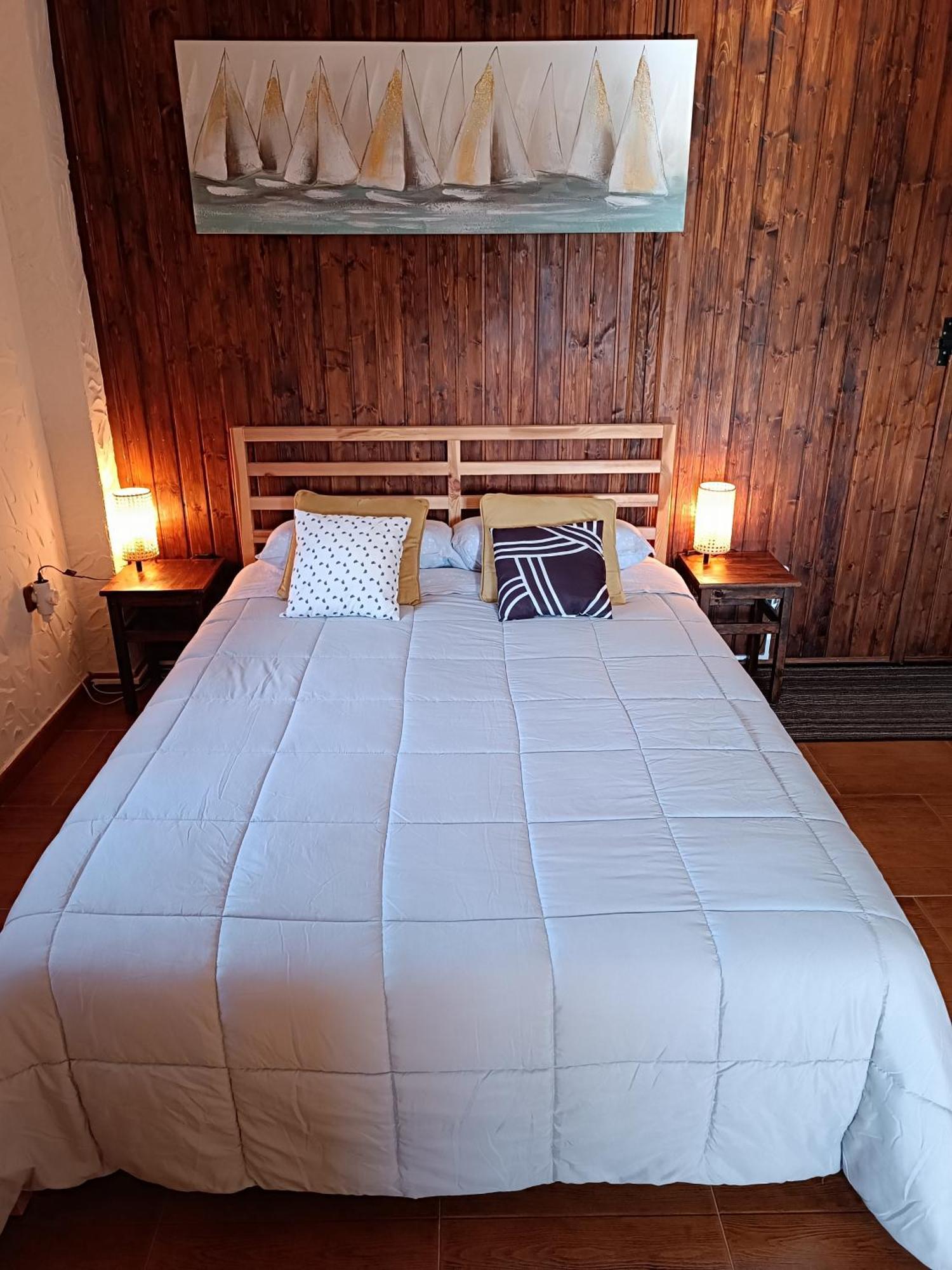 Bed and Breakfast Cortijo Petra Villanueva del Rosario Exterior foto